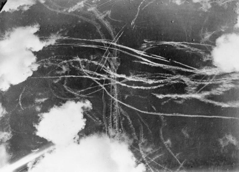 Illustration for article titled Why The Nazis Believed They Could Win the Battle of Britain